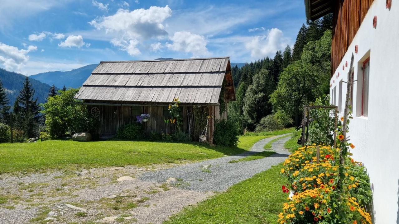 Ferienwohnungen Rabensteiner Bad Kleinkirchheim Dış mekan fotoğraf
